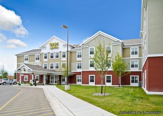 Mainstay Suites Minot Exteriör bild