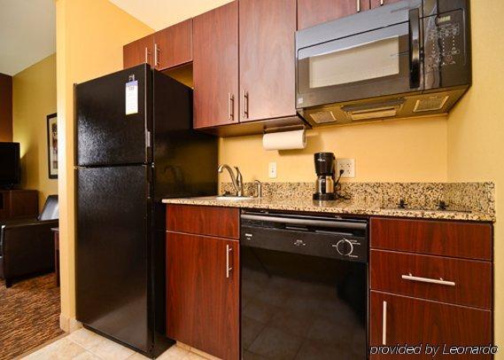 Mainstay Suites Minot Rum bild