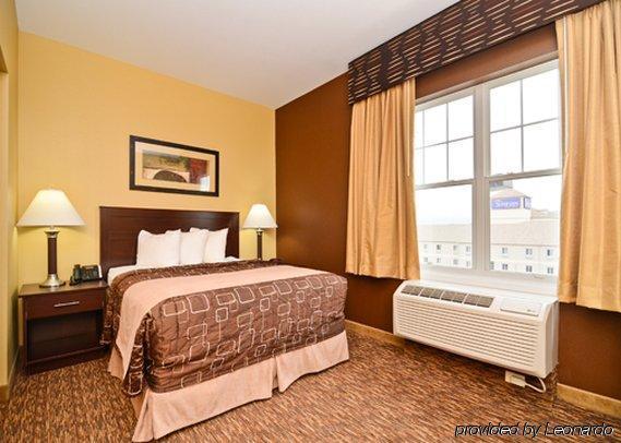 Mainstay Suites Minot Rum bild